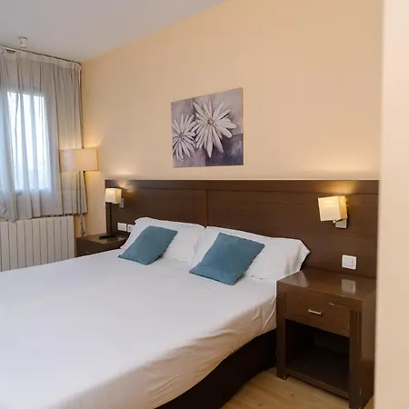 Acanto Pensionat Burgo